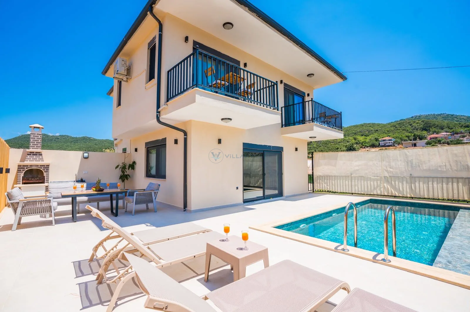 Villa Rosso Bianco