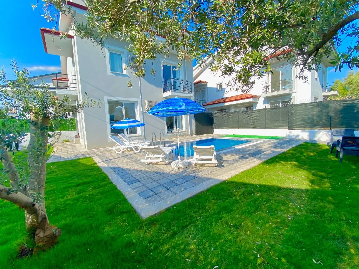 Villa Banora 1