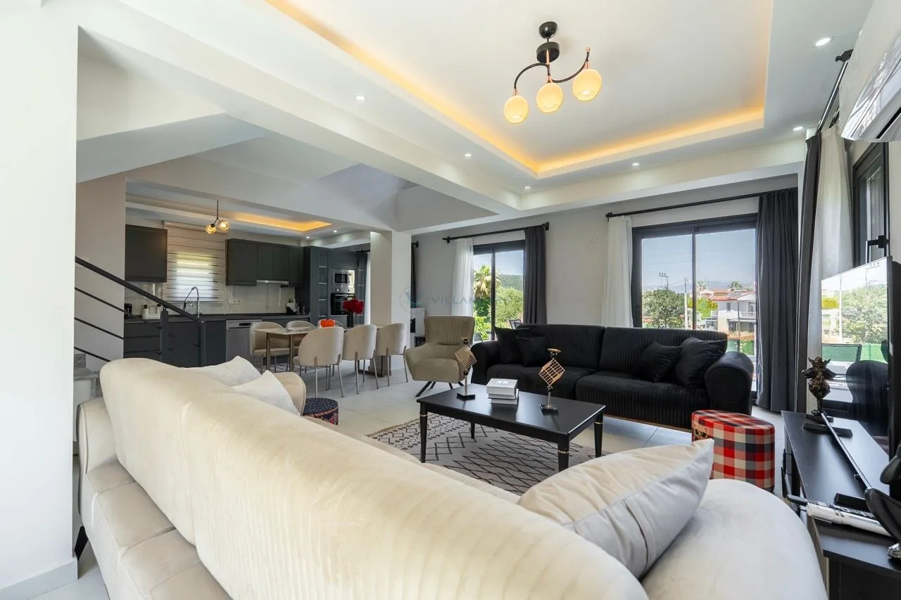 Villa Ay Luxe