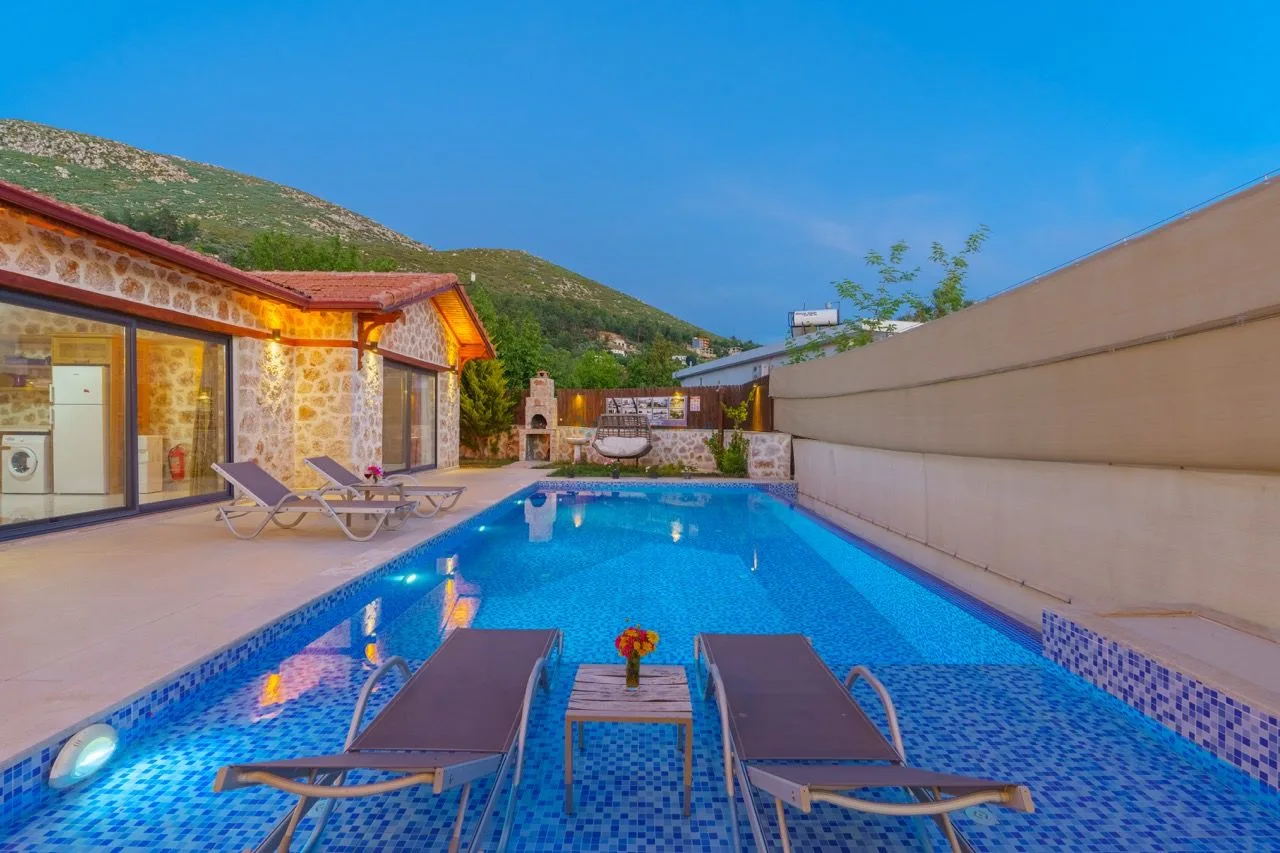 Villa İnci Üzümlü