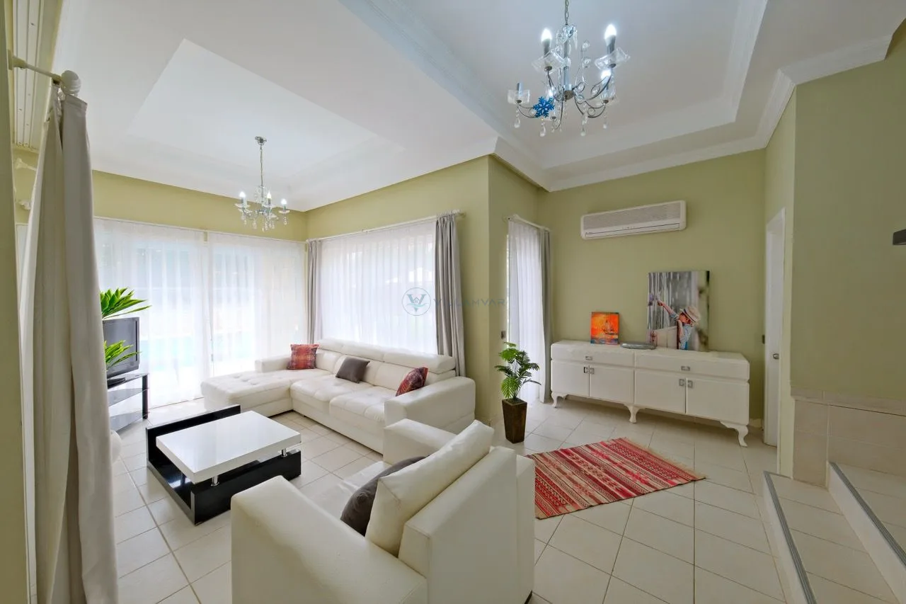 Villa Gün Rengi