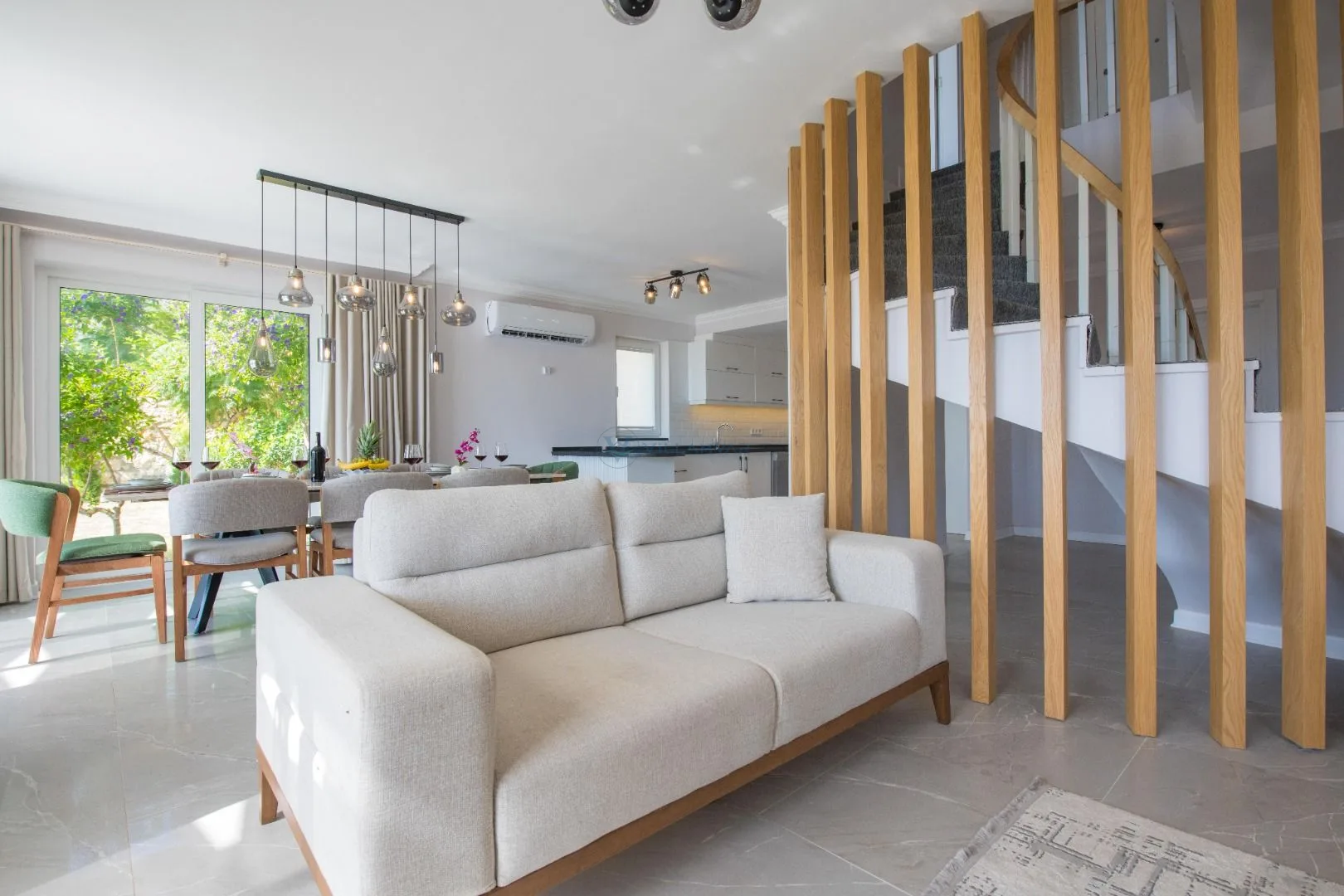 Villa Elena 2