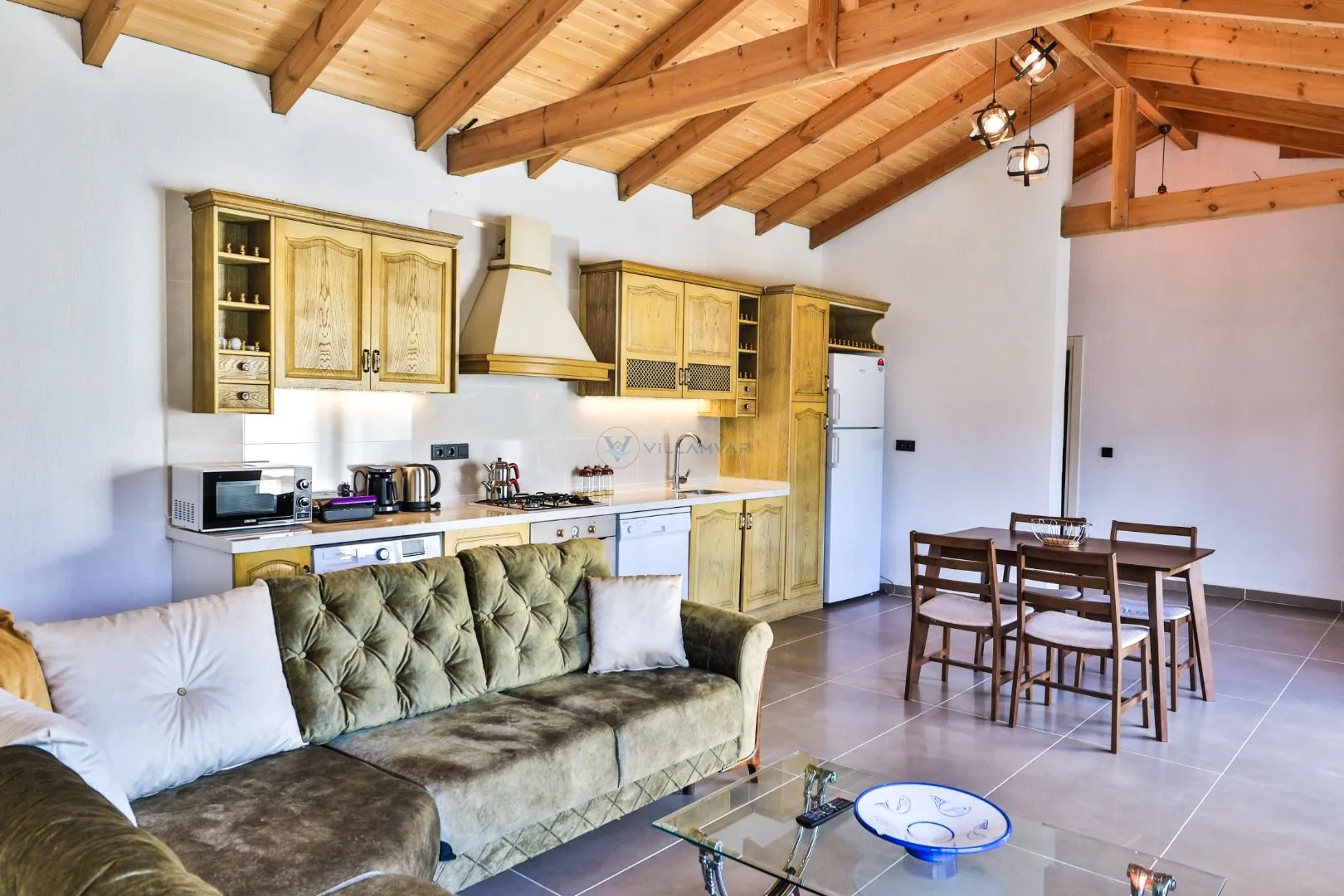 Villa Tawny