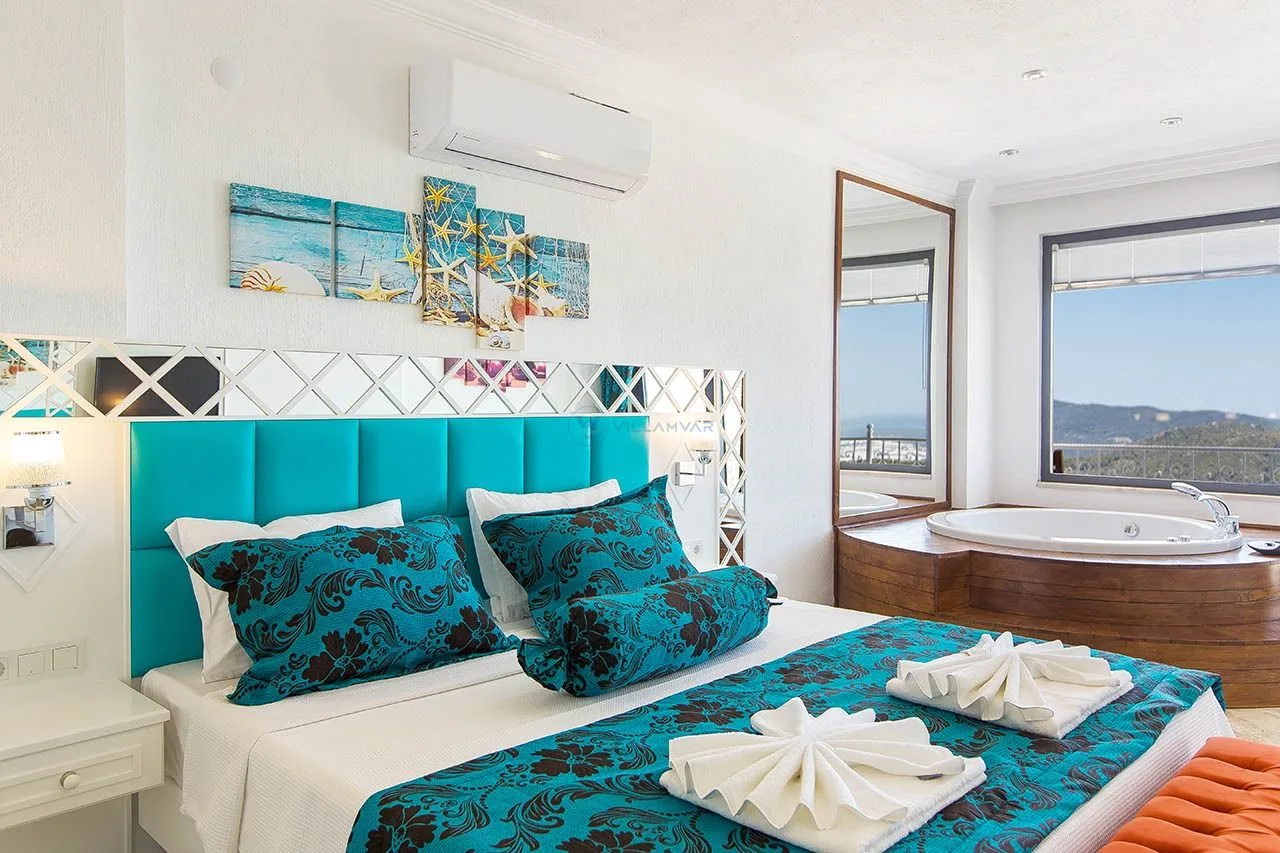 Villa Adelya