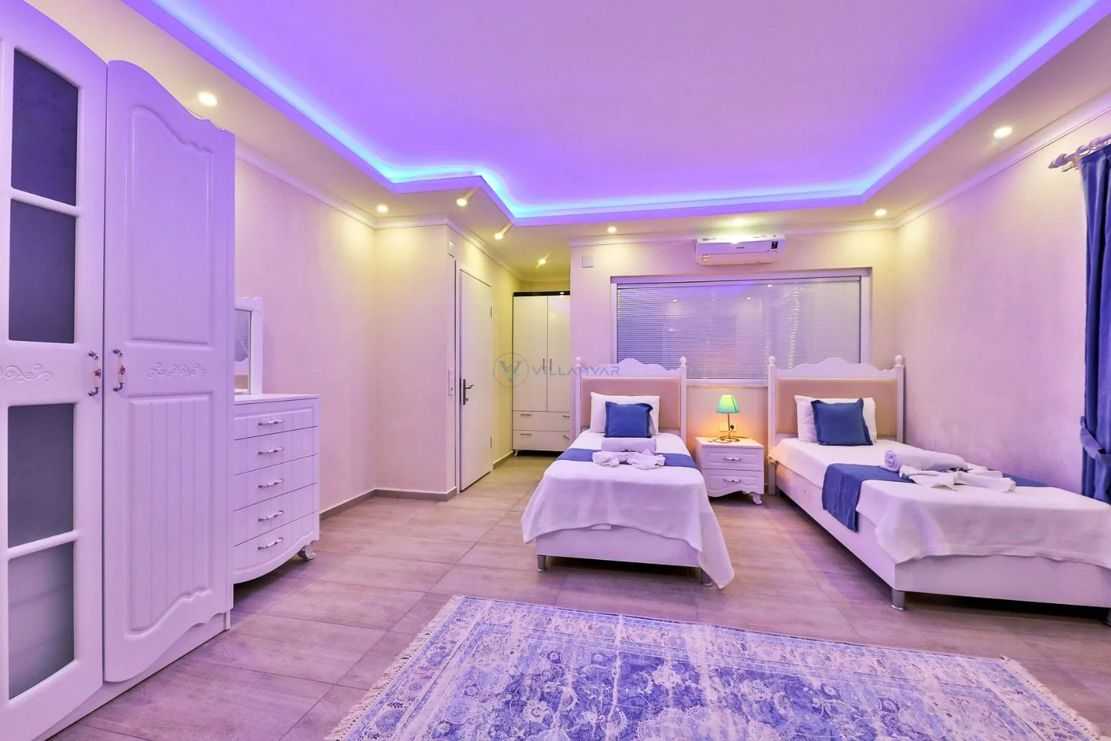 Villa Best