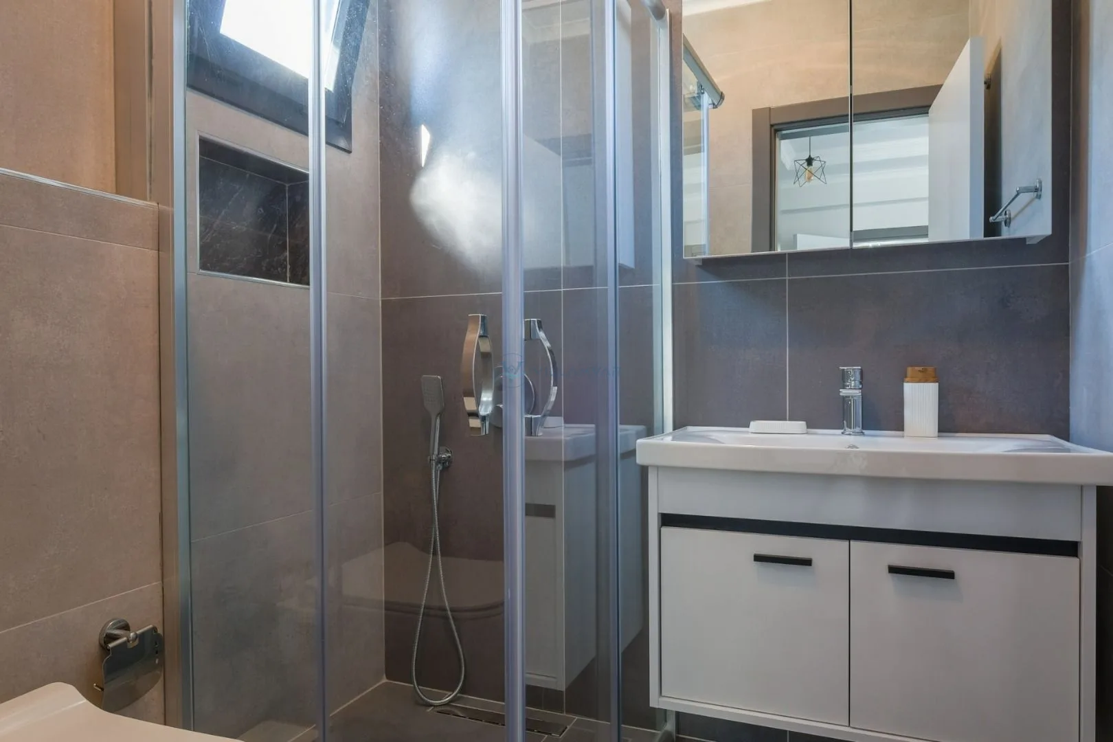Villa Maske Duo