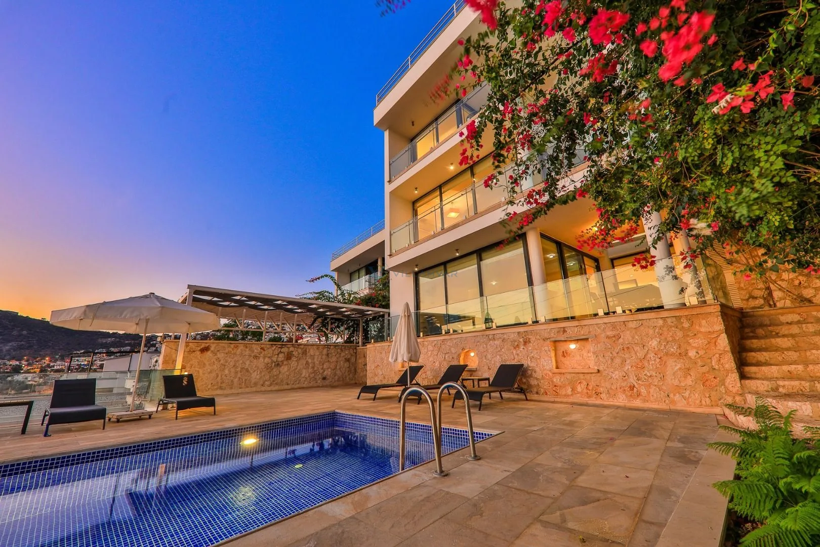 Villa Swan