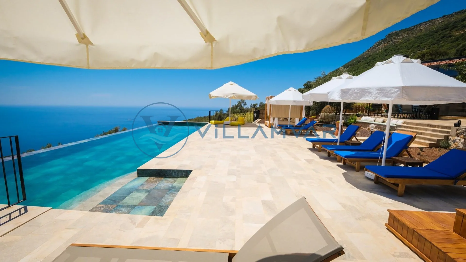 Villa Silver House