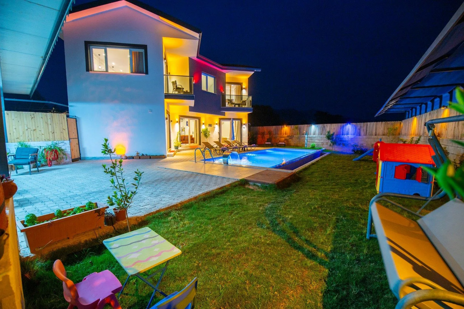 Villa Esenimo