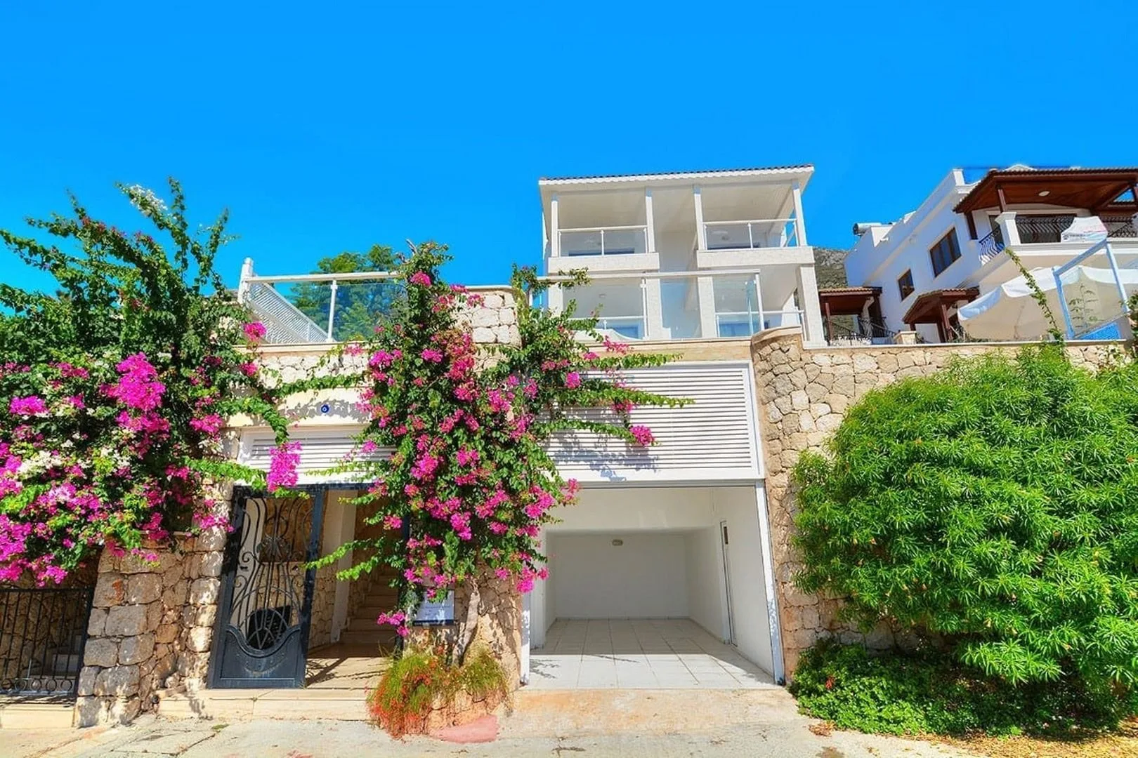 Villa Samsara 07-29