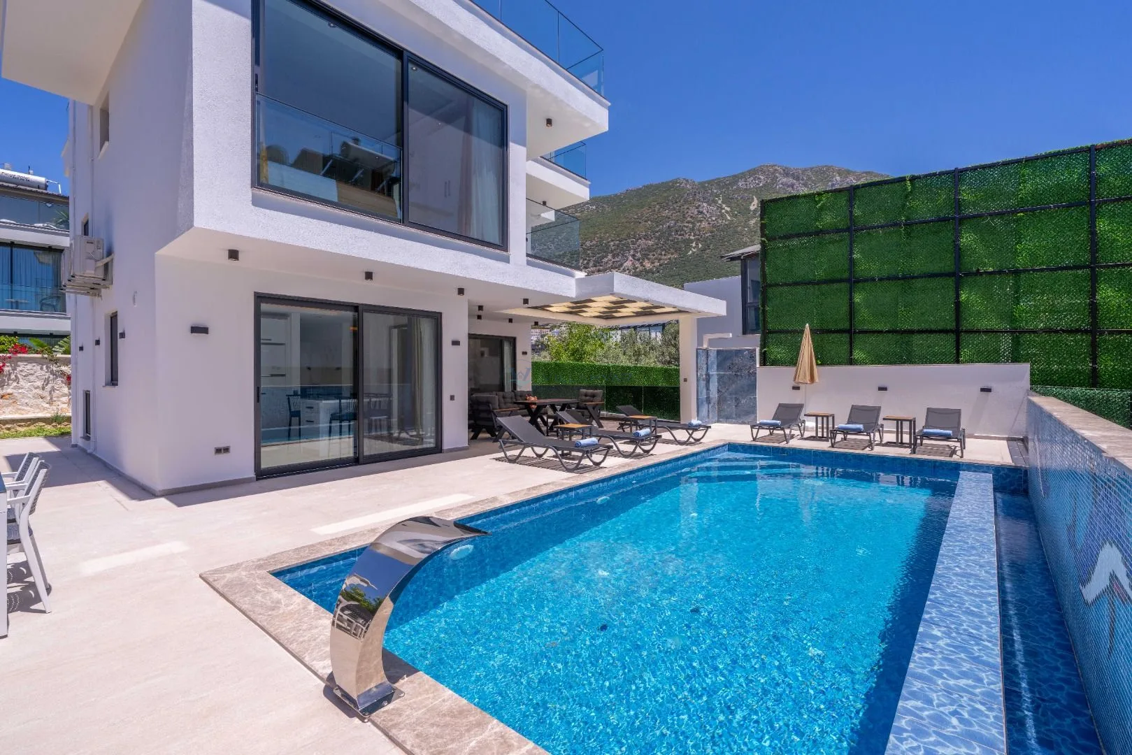 Villa Lovely 1