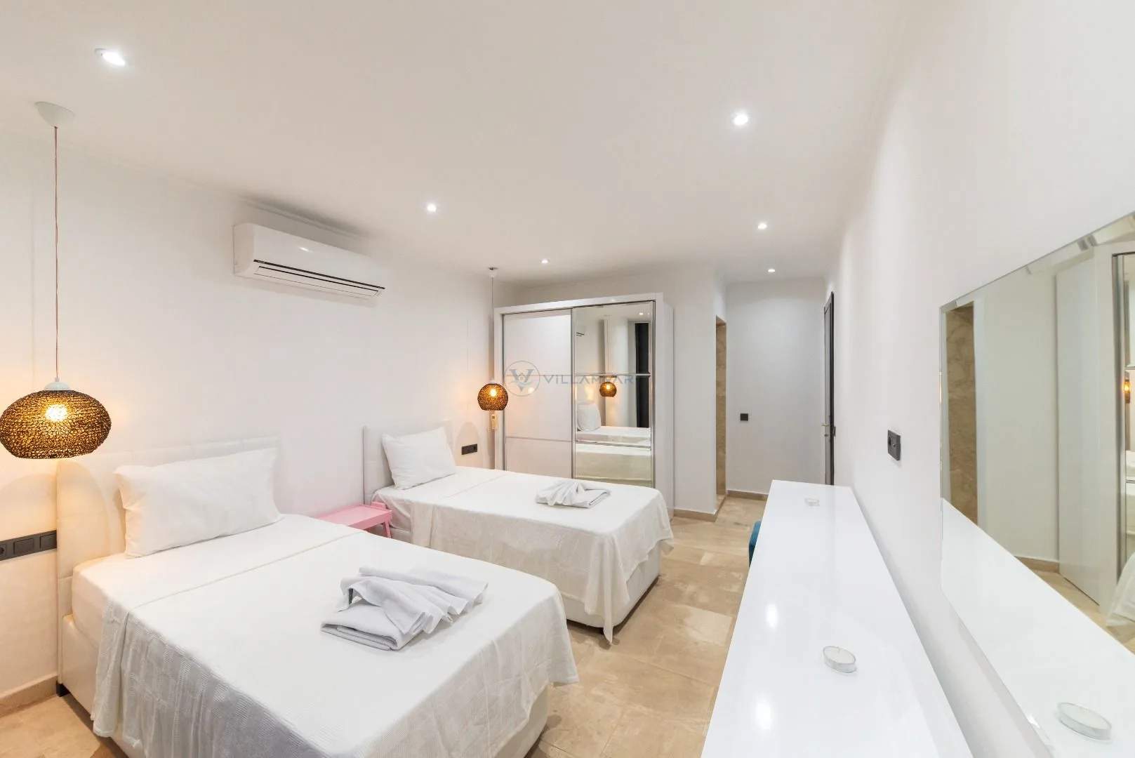 Villa City