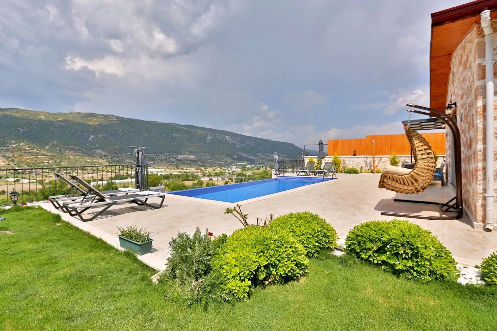 Villa Çamdibi