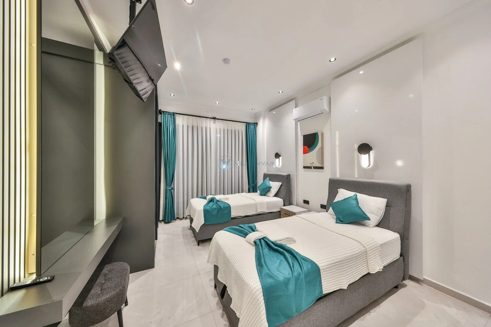 Villa Free