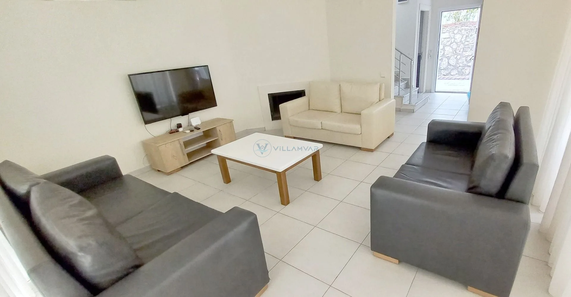 Villa Dera 1