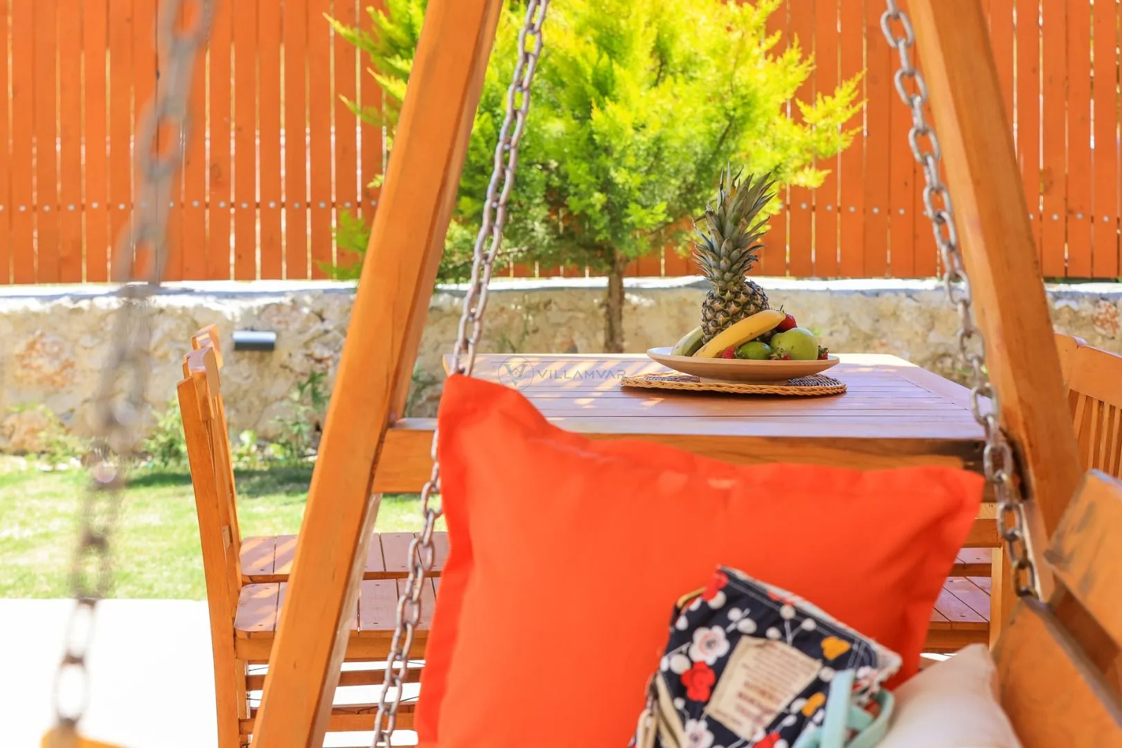 Villa Bonus 1