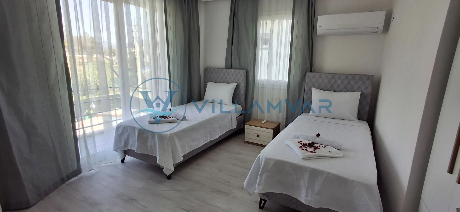 Villa Banora 2