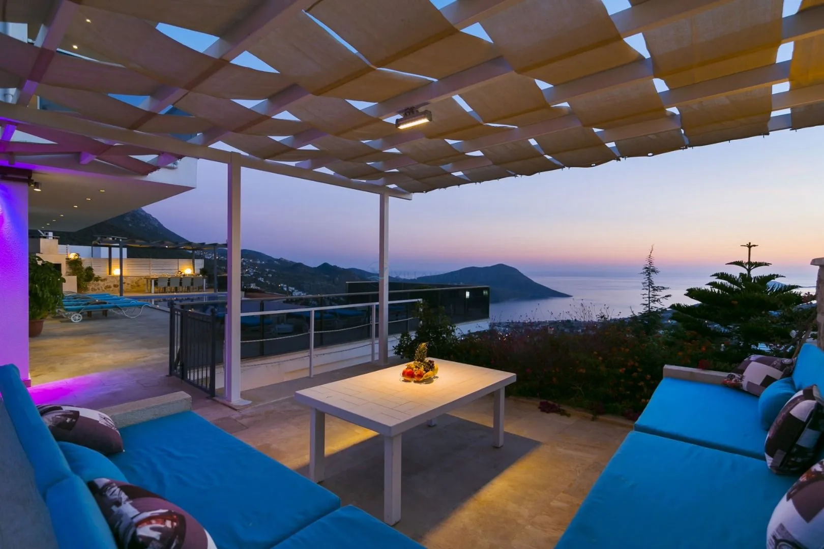 Villa Ela Akbel