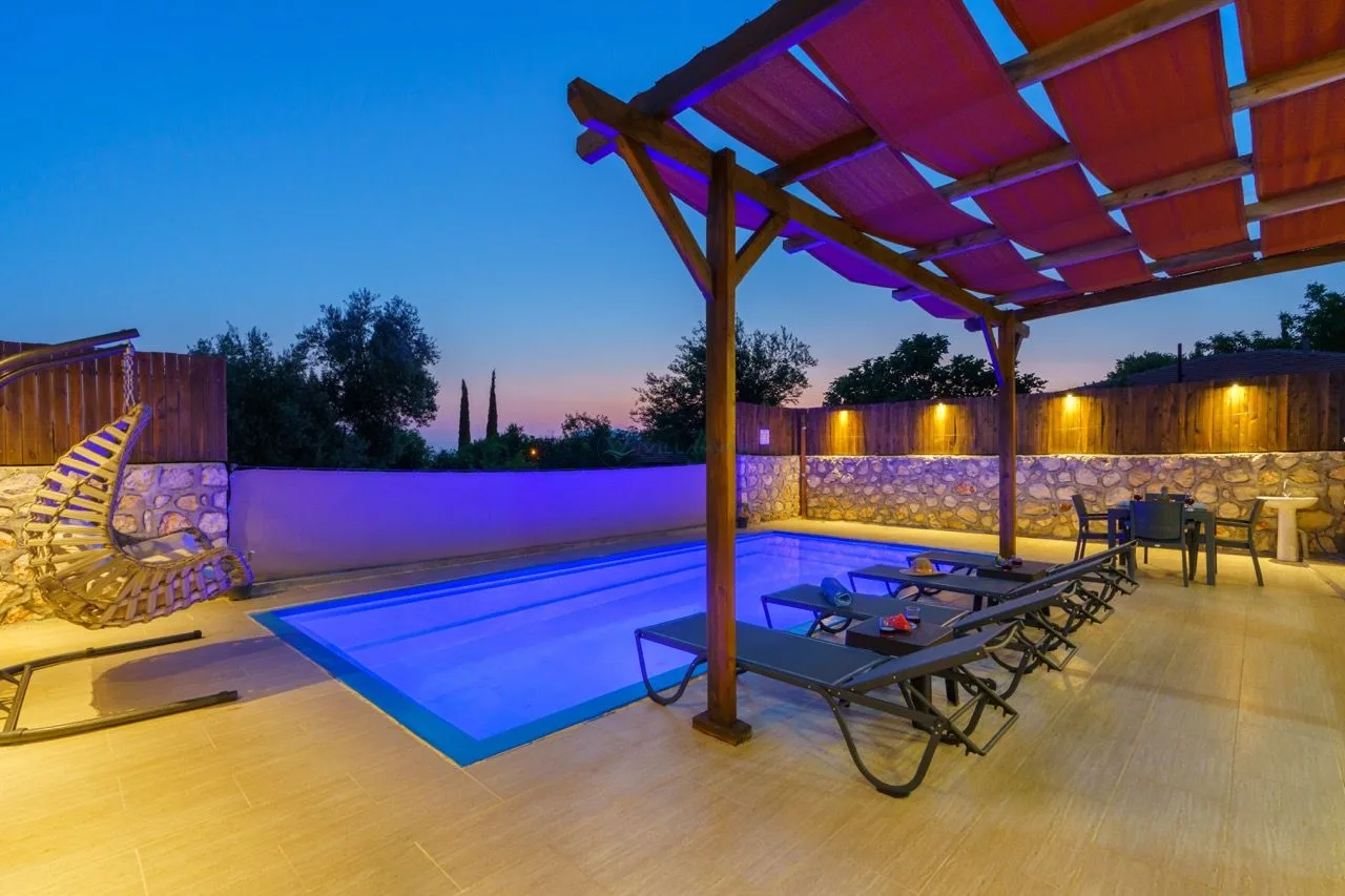 Villa Kırlangıç Üzümlü