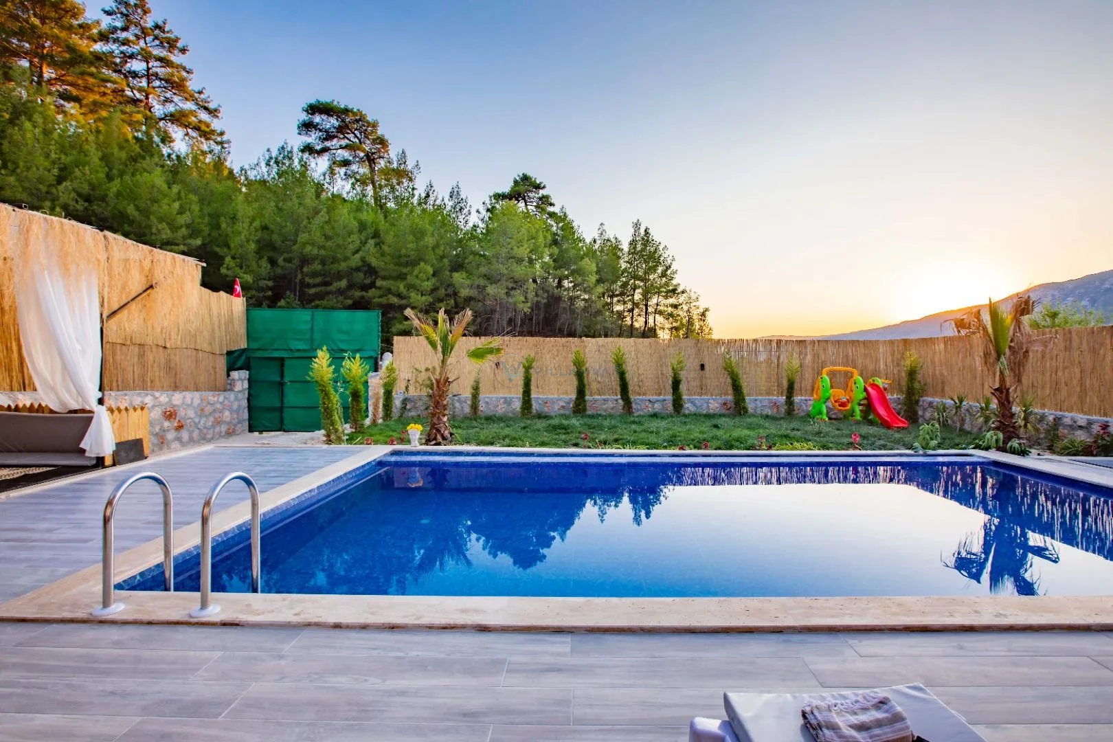 Villa Sunflower