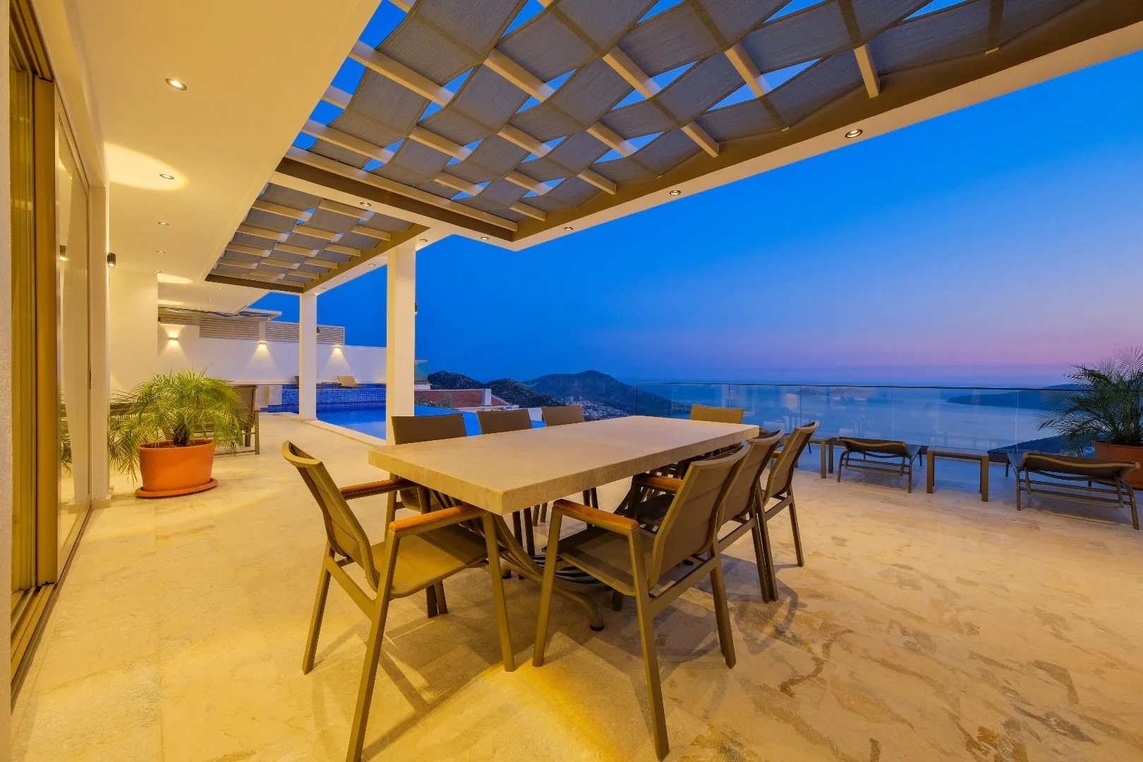 Villa Magic Life