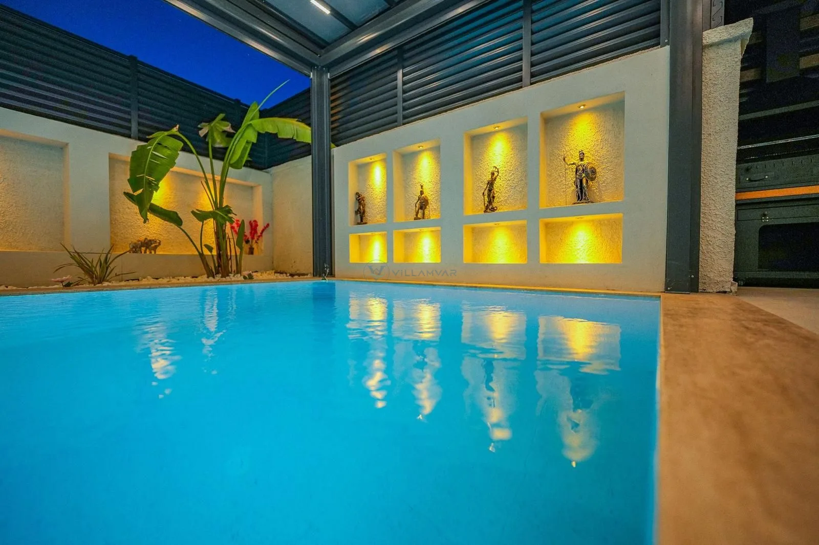 Villa Lily