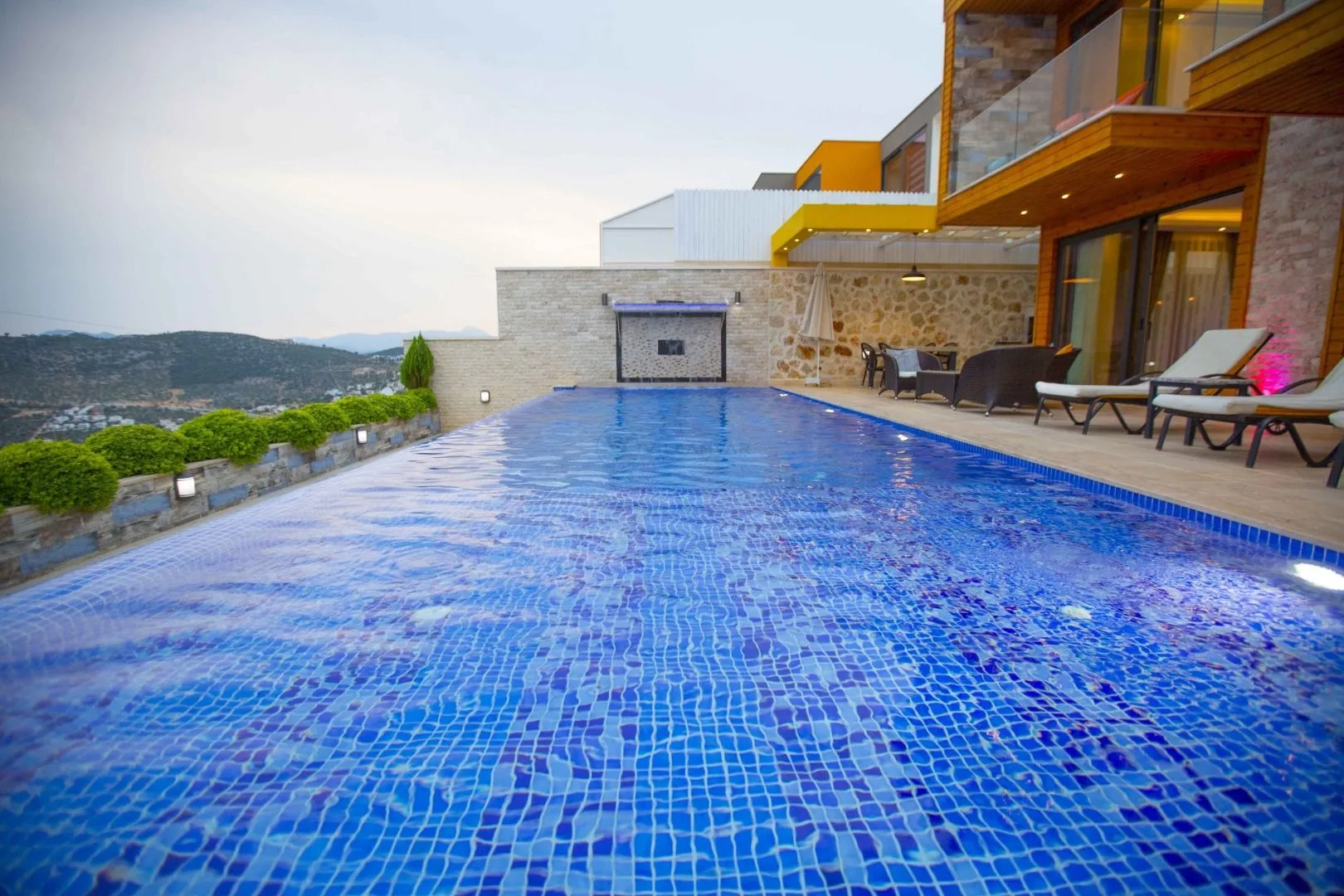 Villa Victoria