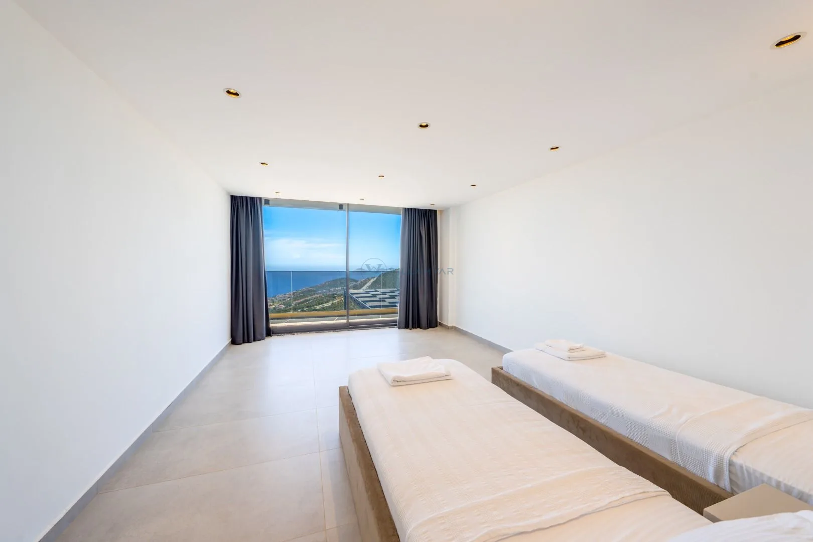 Villa Elit 3 Soldaki