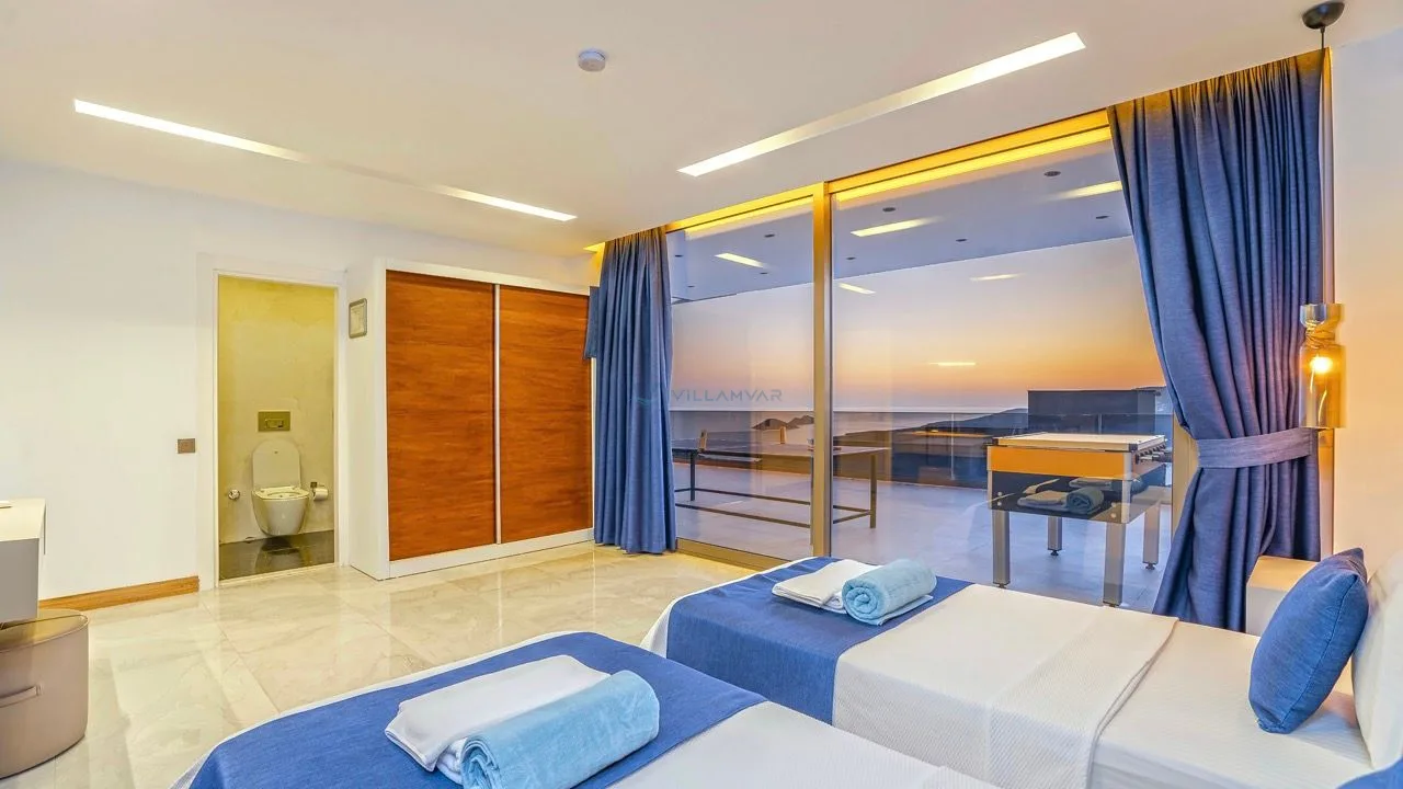 Villa Mecanblue