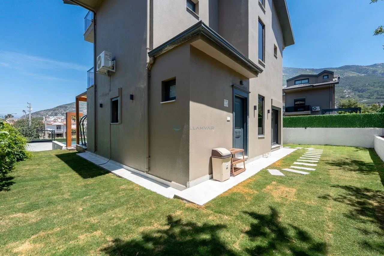 Villa Ay Luxe