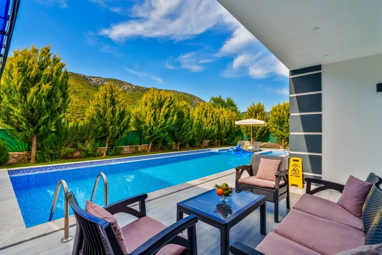 Villa Gold