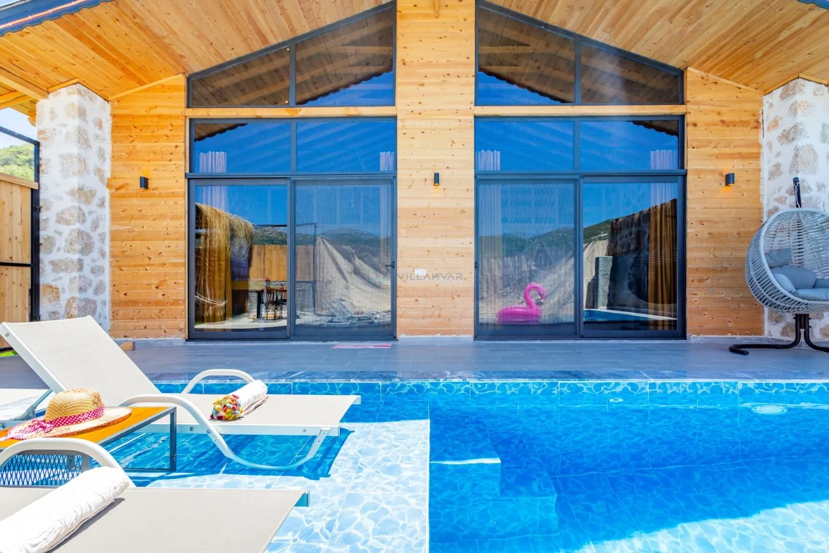 Villa Lofts