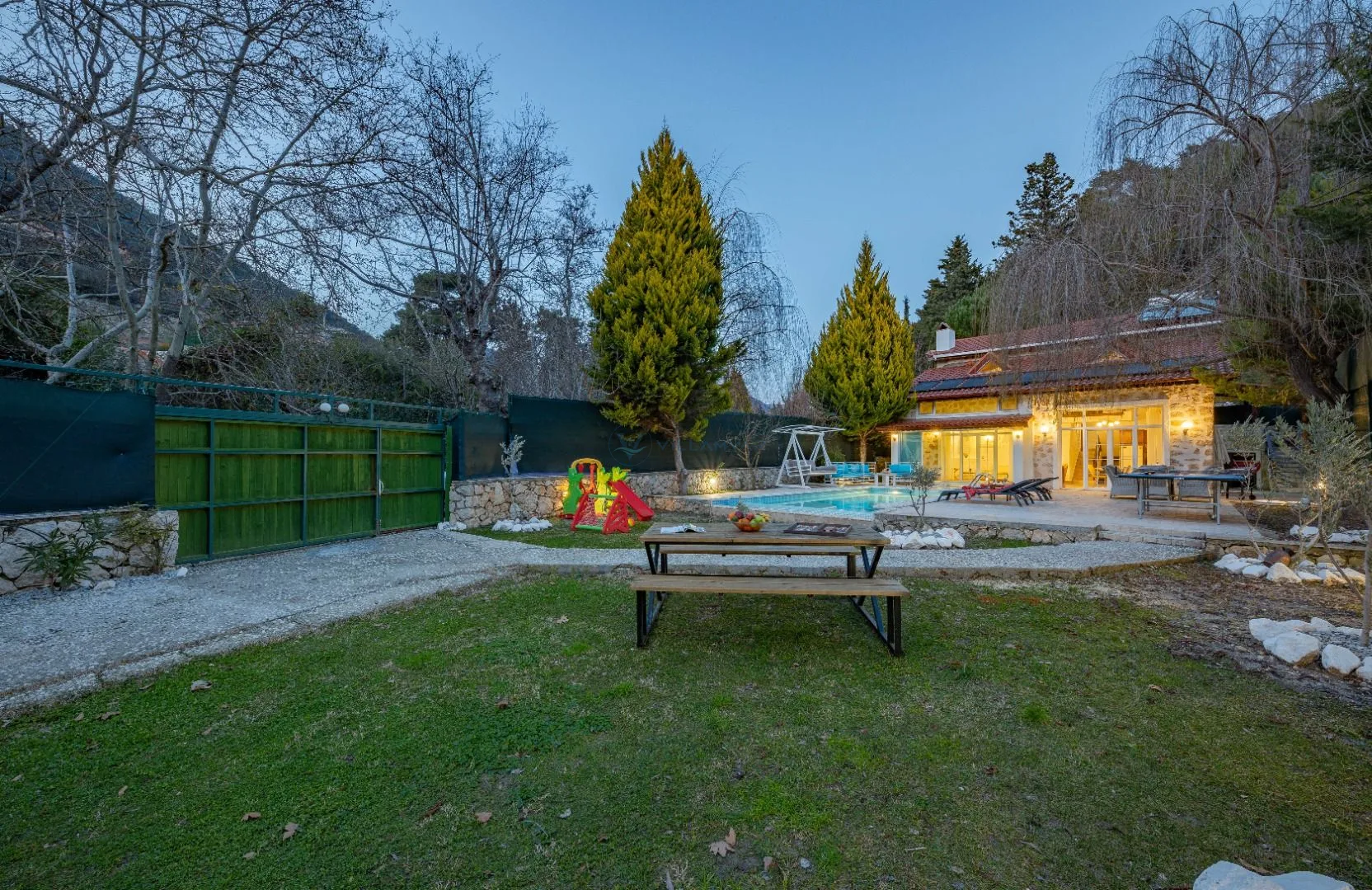 Kaputaş 4