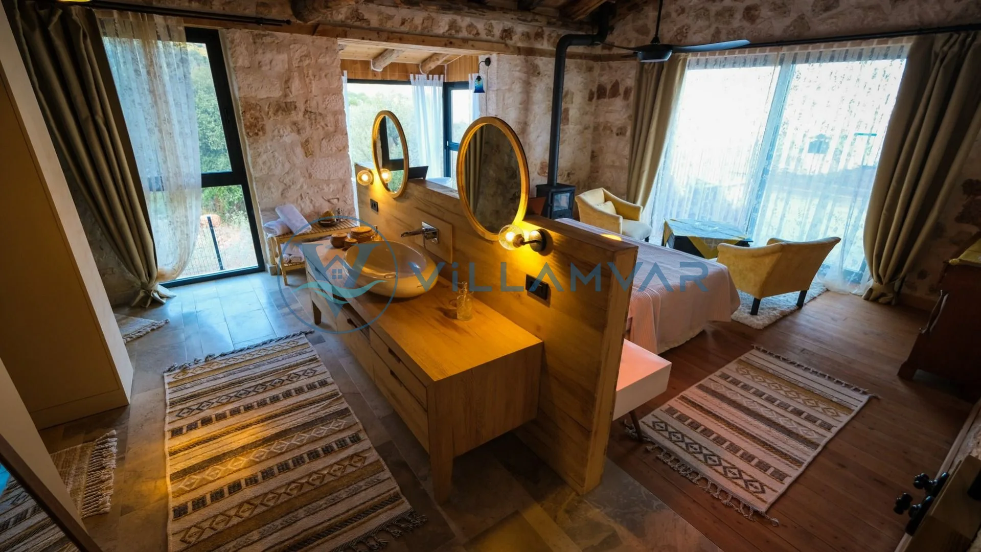 Villa Silver House