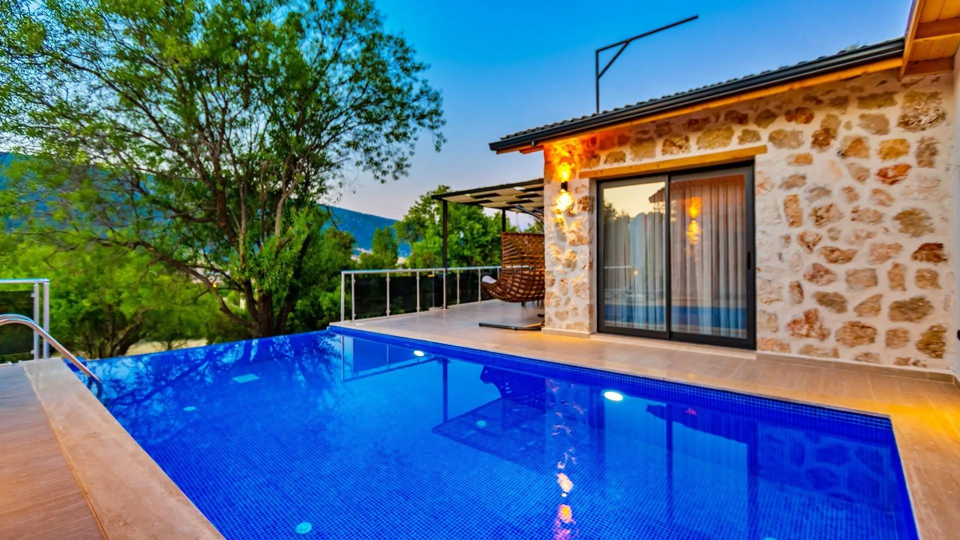 Villa Moonhouse