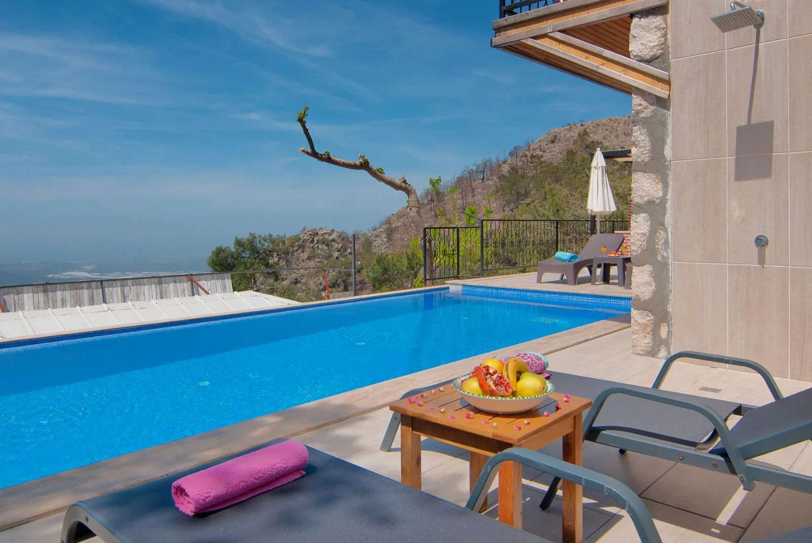Villa Saten