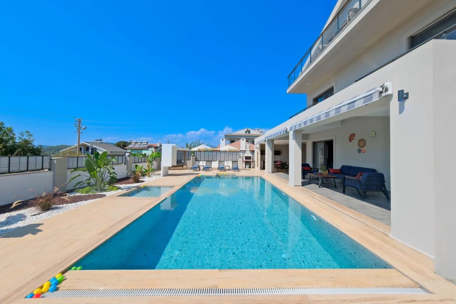 Villa Safra 1