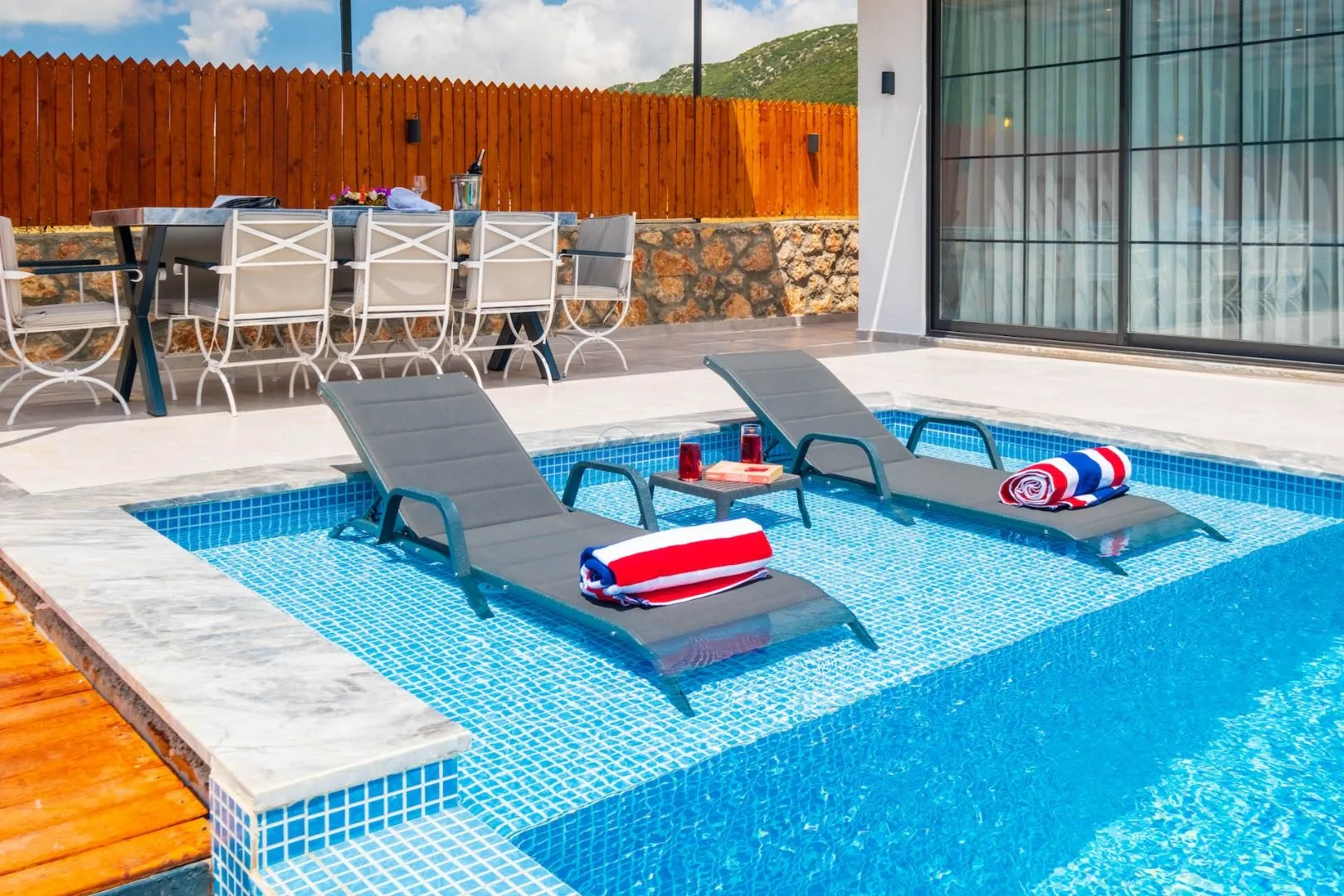 Villa Mavin 2