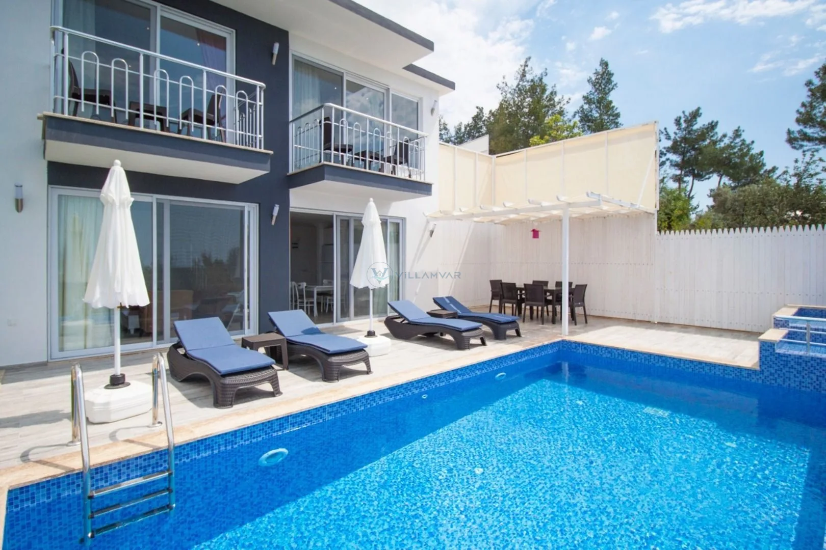 Villa Salkım
