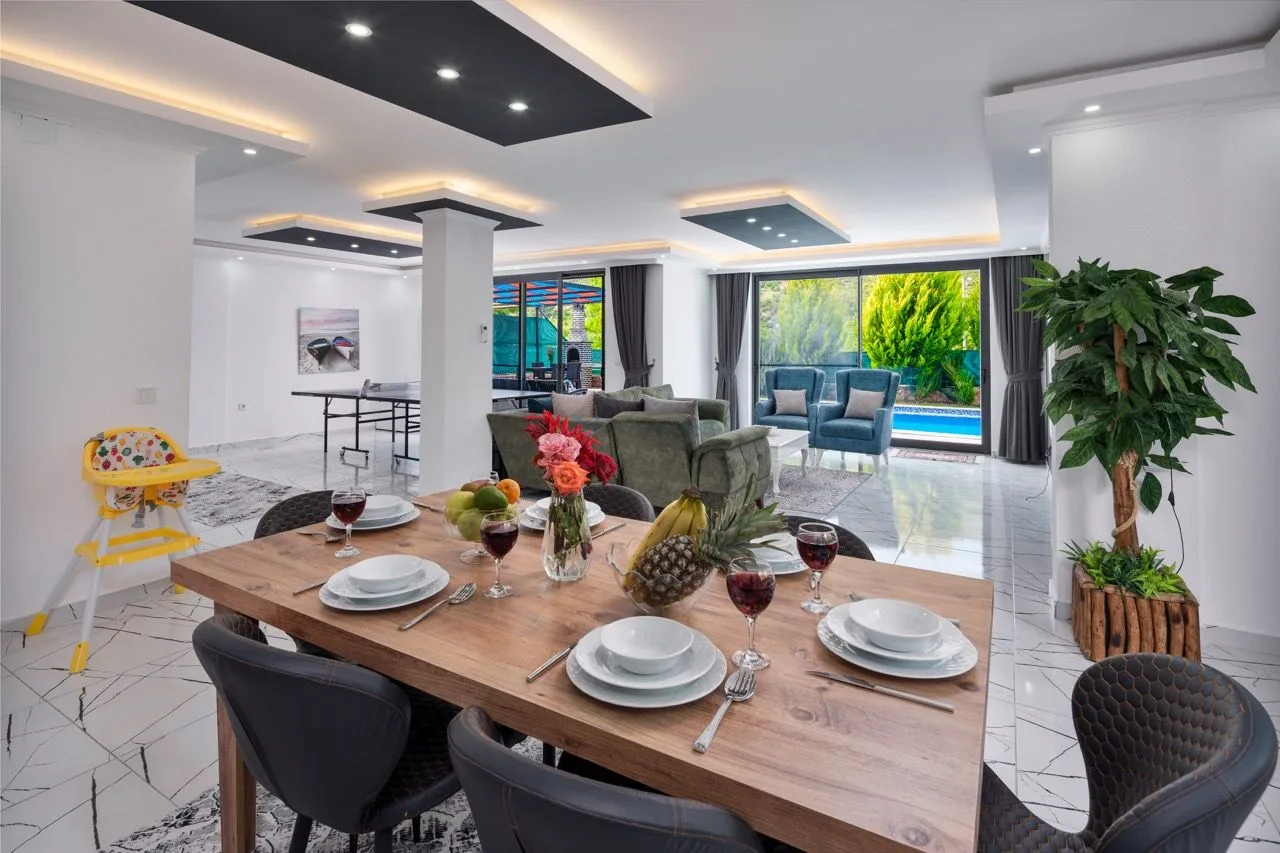 Villa Gold