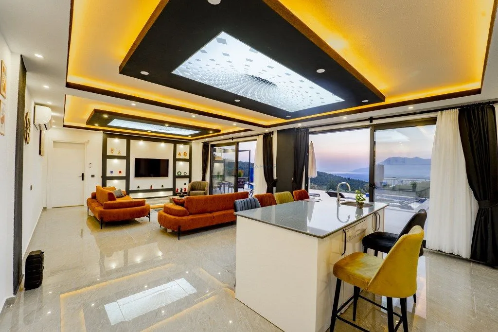 Villa Alaska