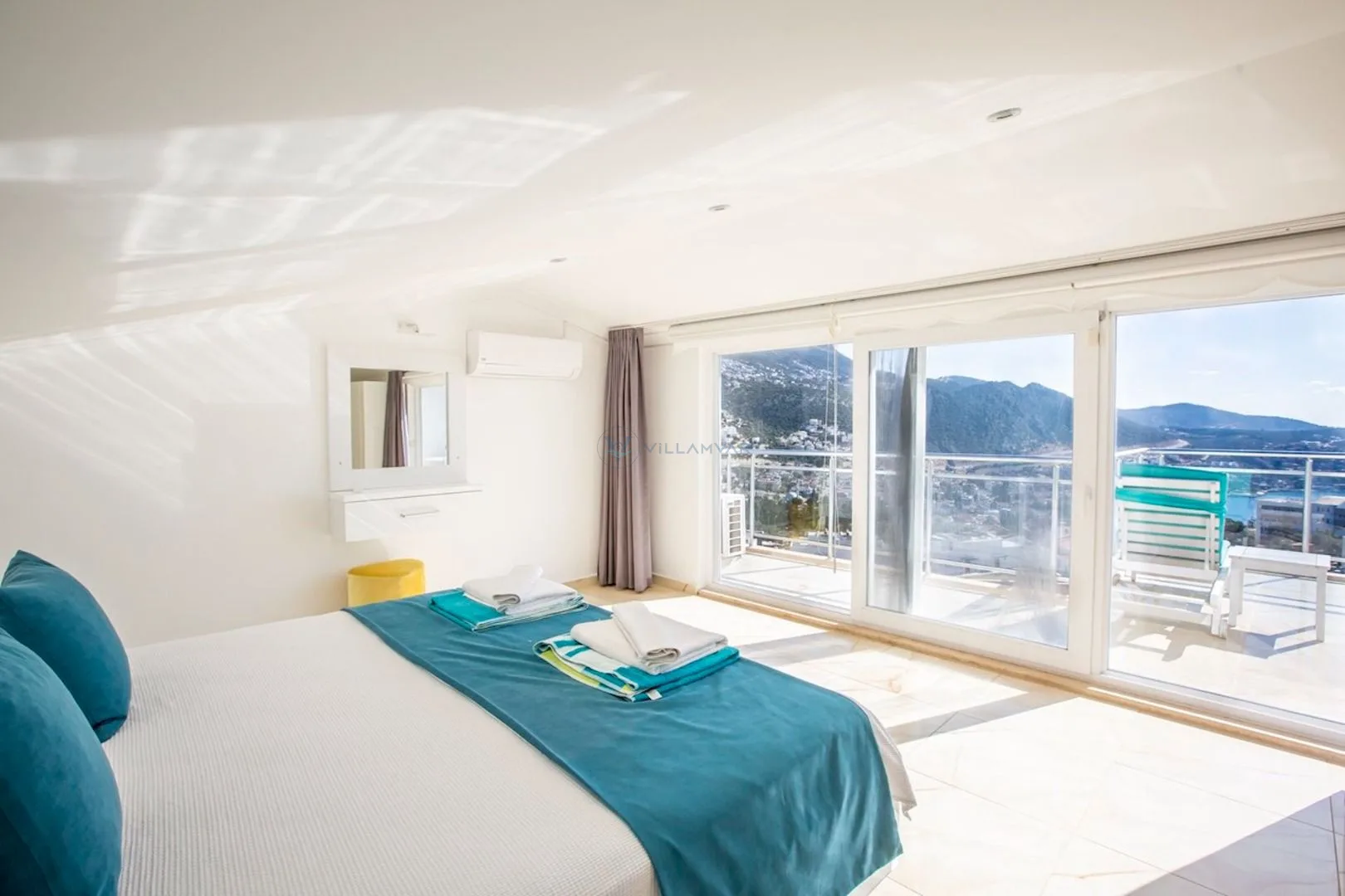 Villa Roannes 1