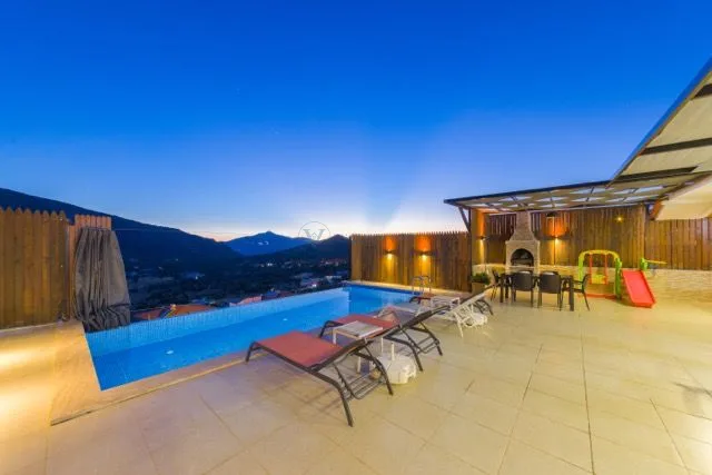 Villa Favori 1
