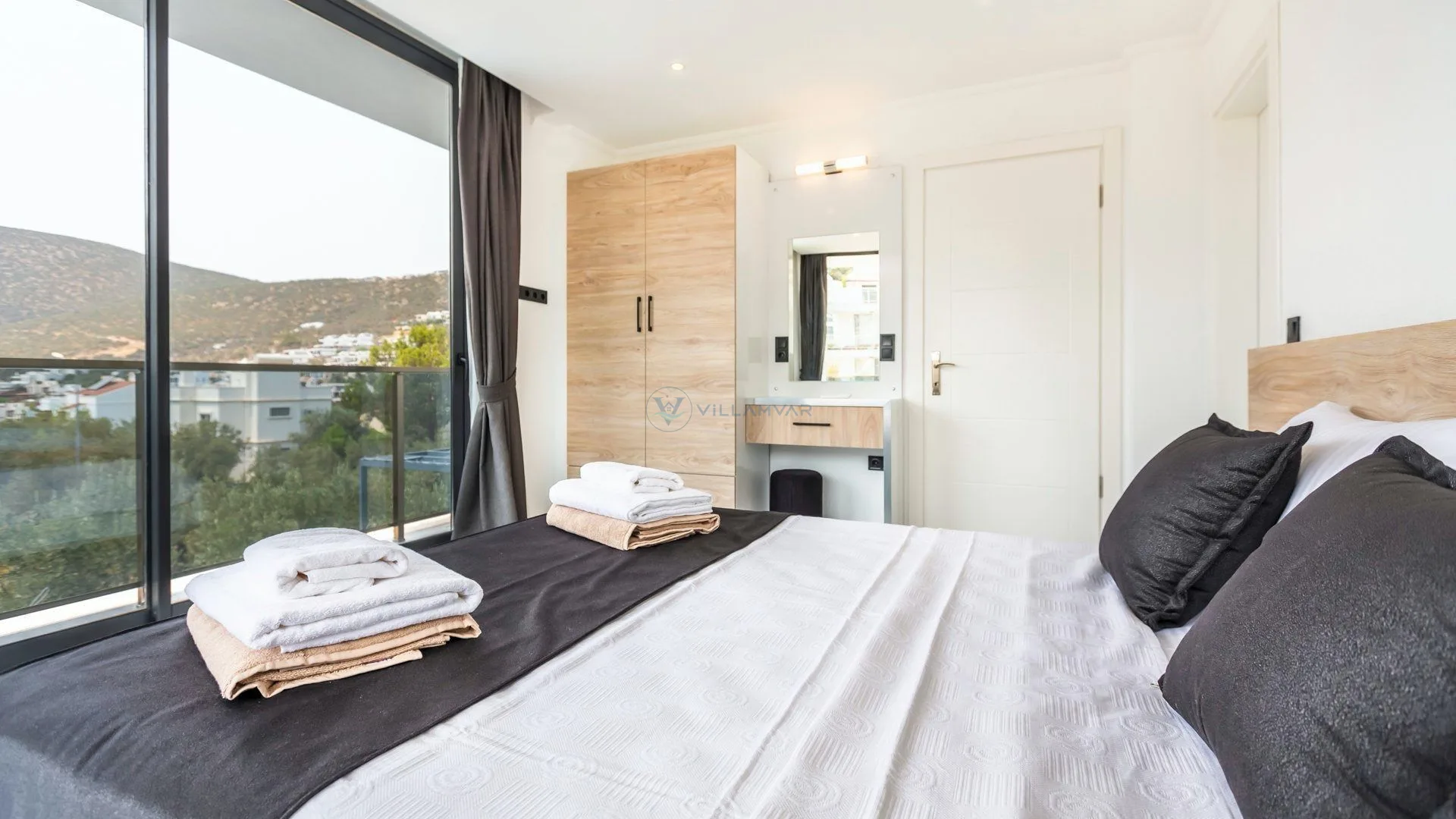 Calix 3 Lipsos Villaları