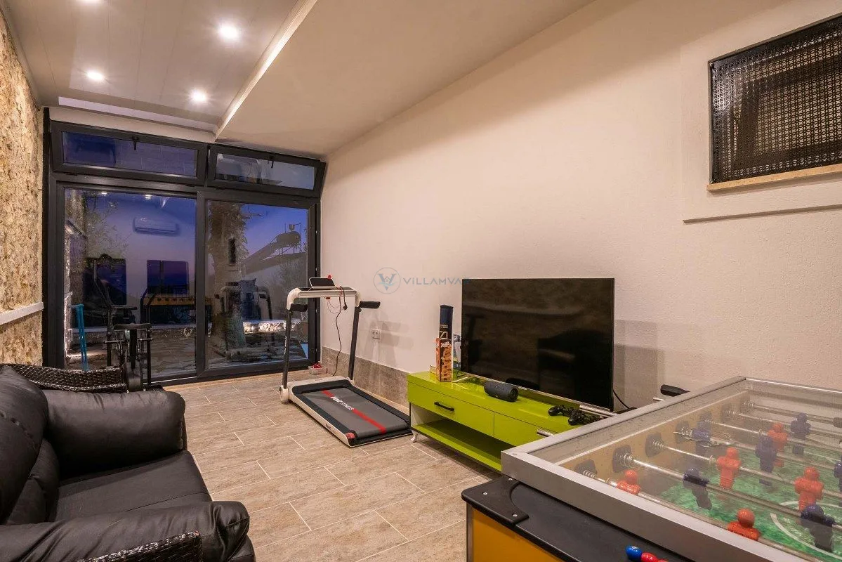 Villa In The Sky