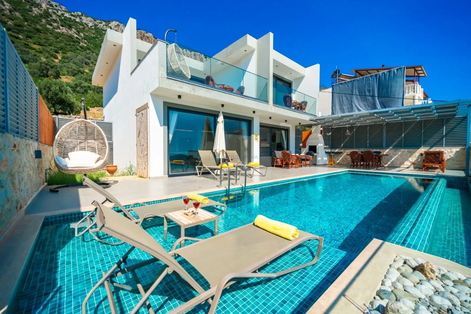 Villa Eylo
