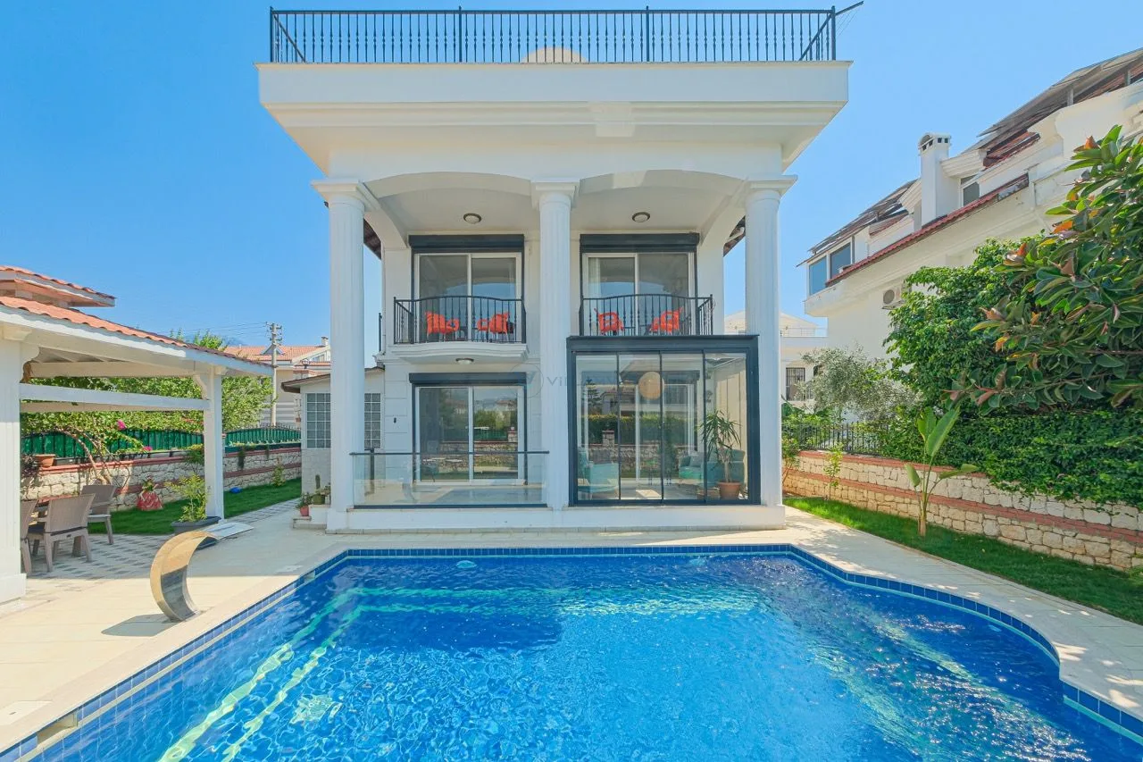 Serenity Villaları