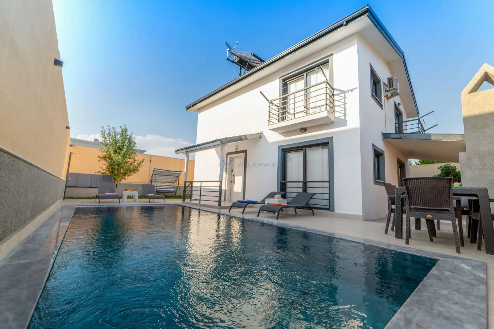 Villa Peltek