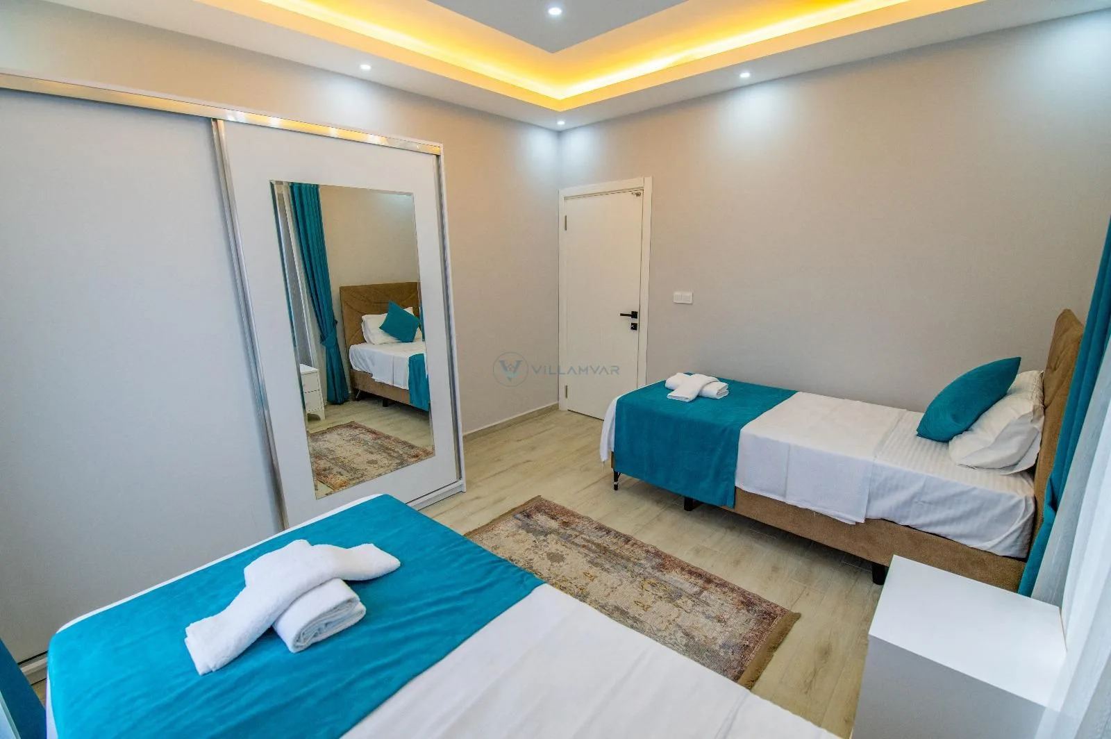Villa Eliz İnlice