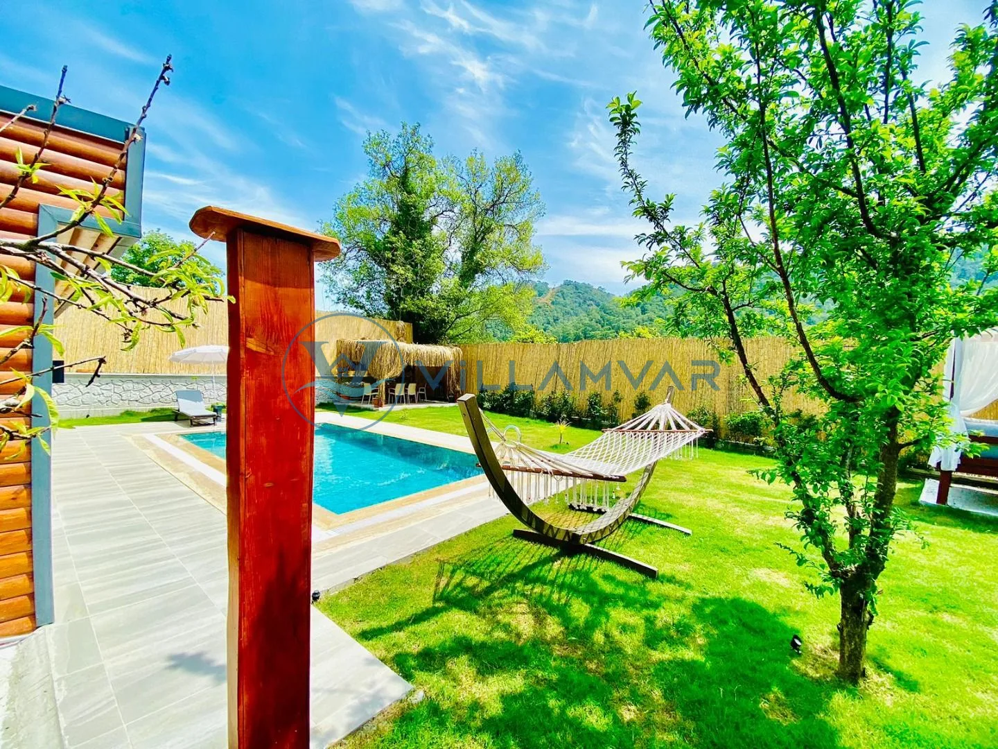Villa Mellody